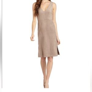 BCBGmaxazria tan dress size 4